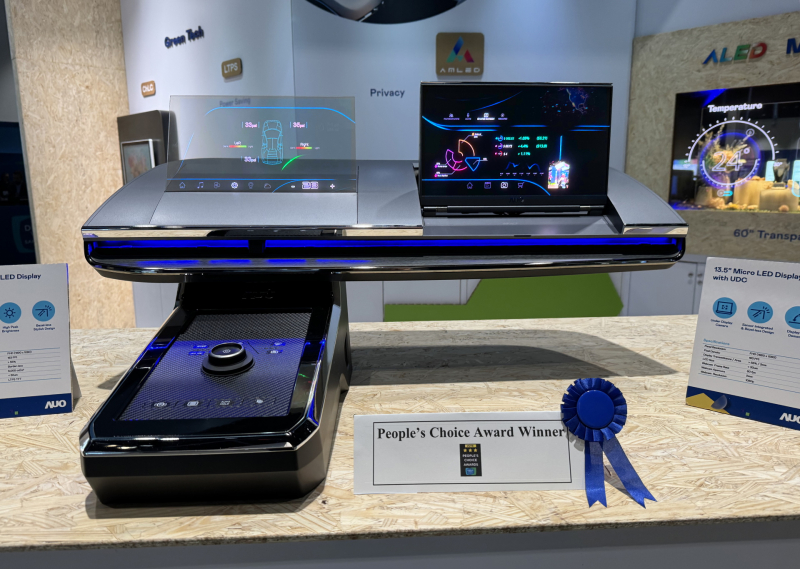 ng28南宮相信品牌力量車(chē)用Micro LED Display HMI解決方案獲”最佳車(chē)用顯示獎(jiǎng)”，以用戶為中心開(kāi)發(fā)，針對(duì)前座駕駛與乘客設(shè)計(jì)兼具娛樂(lè)與安全的高畫(huà)質(zhì)屏幕，包含車(chē)艙前座的Micro LED透明屏幕及全球首款內(nèi)建鏡頭的智慧Micro LED顯示器
